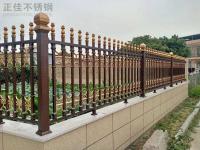 浅谈乐鱼在线登录_乐鱼(中国)花纹管在围栏的应用